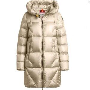 Parajumpers Janet hooded down puffer jacket in Tapioca